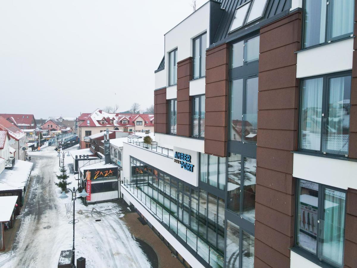 Amber Port Hotel Darlowko Exterior foto