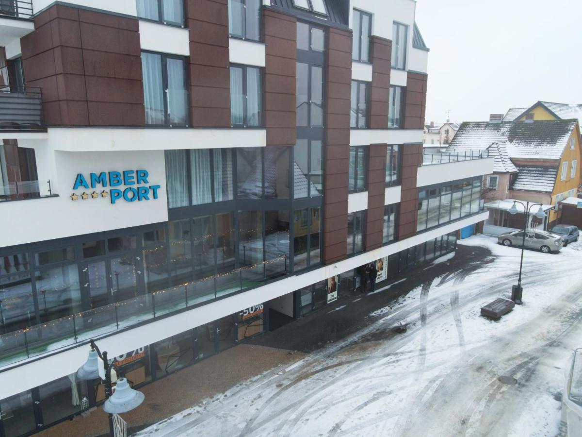 Amber Port Hotel Darlowko Exterior foto